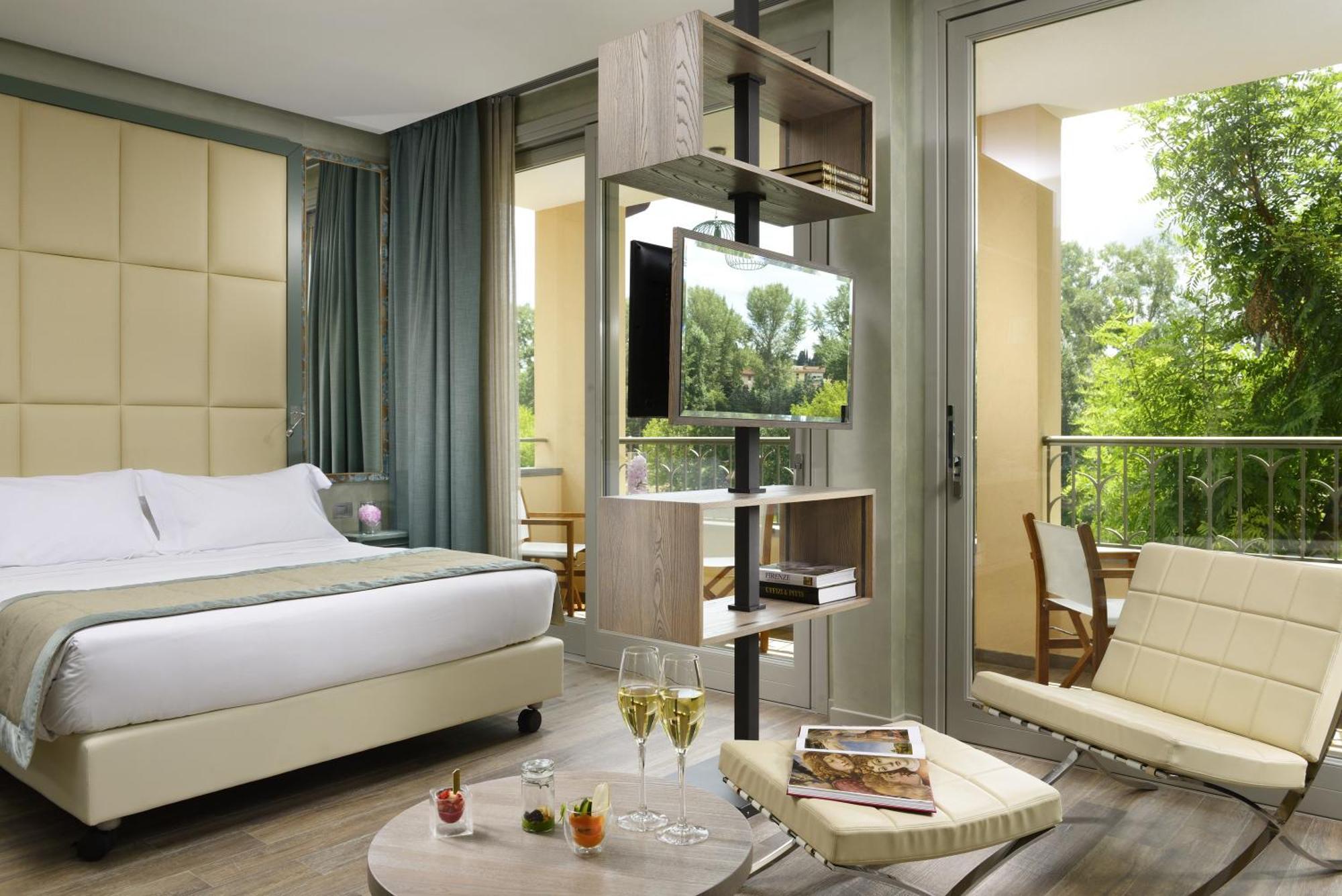 Junior Suite with Balcony and River View