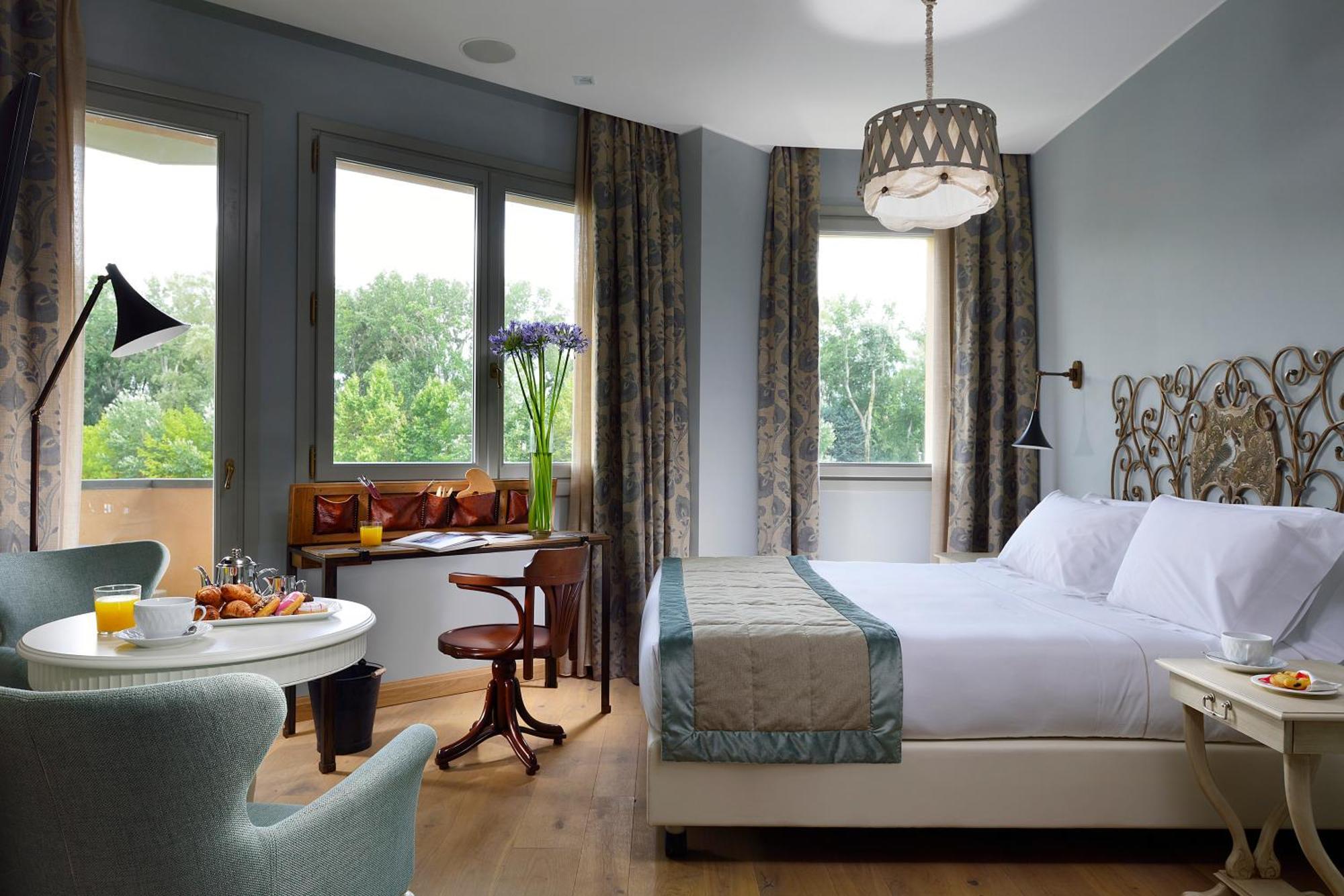 Executive Double Room - Arno View